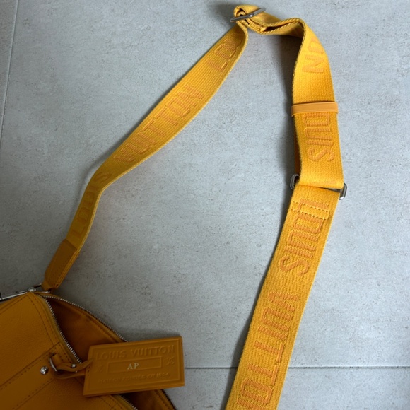 Louis Vuitton City Keepall Aerogram - Picture 12 of 13